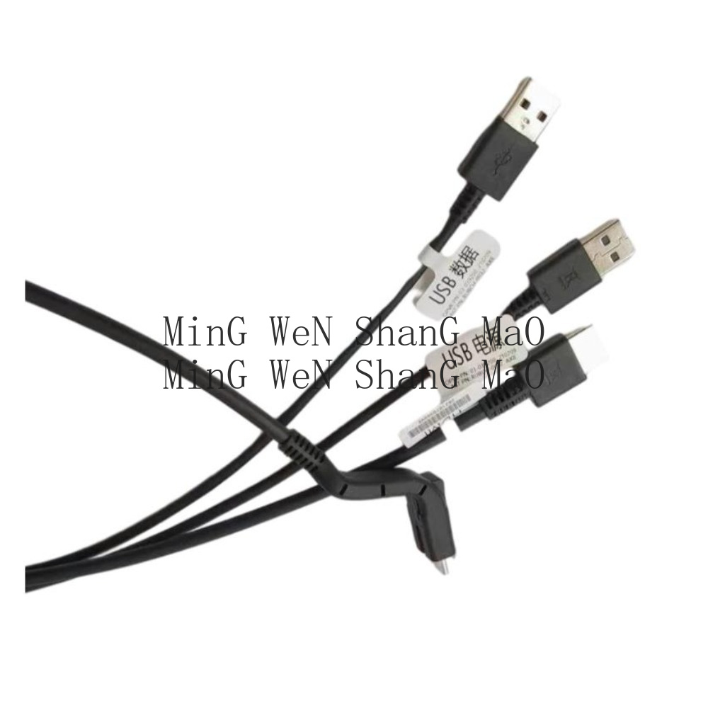 Cavo di Connessione 3-in-1 DPV - Laptop Accessories Headphones recensione e prezzo