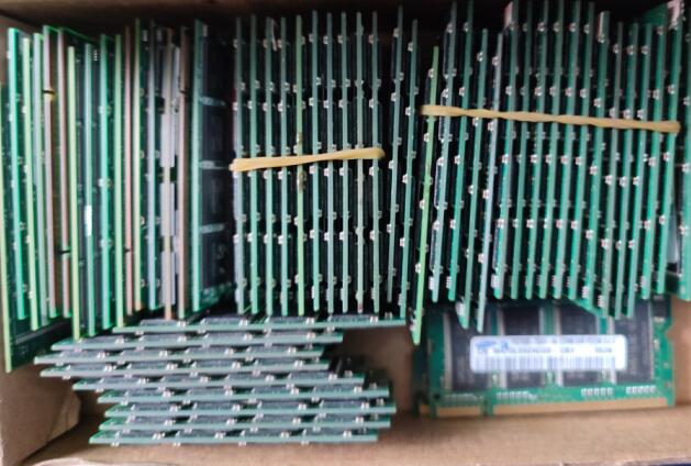 Memoria DDR2 per laptop 2G 200 - Laptop Accessories Ram recensione e prezzo